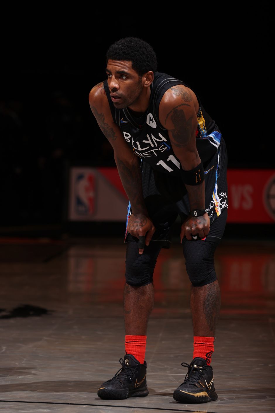 难阻失利！鲍尔全场投篮27中12，得到34分8板9助1断