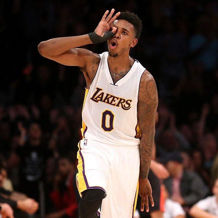 这一刻属于他一个人